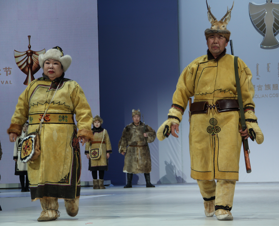 1542974178211587.png blob.png