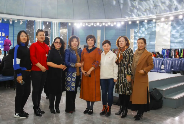 1604656896170190.png 444.png